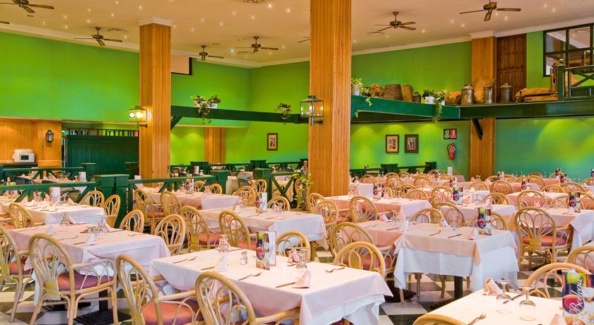 Ontbijtzaal van Hotel Blue Sea Costa Bastian op Lanzarote